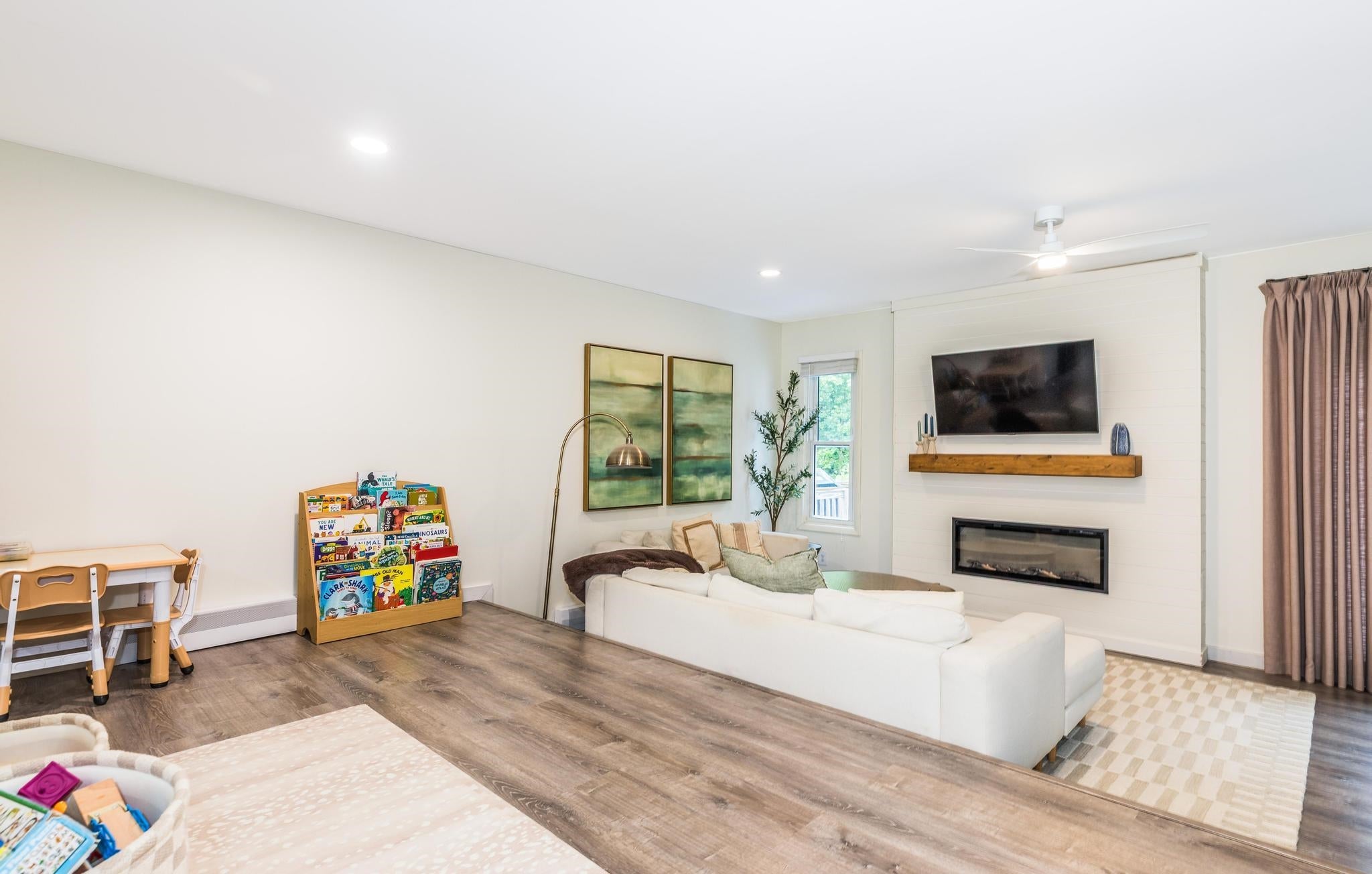 28 Coe Drive