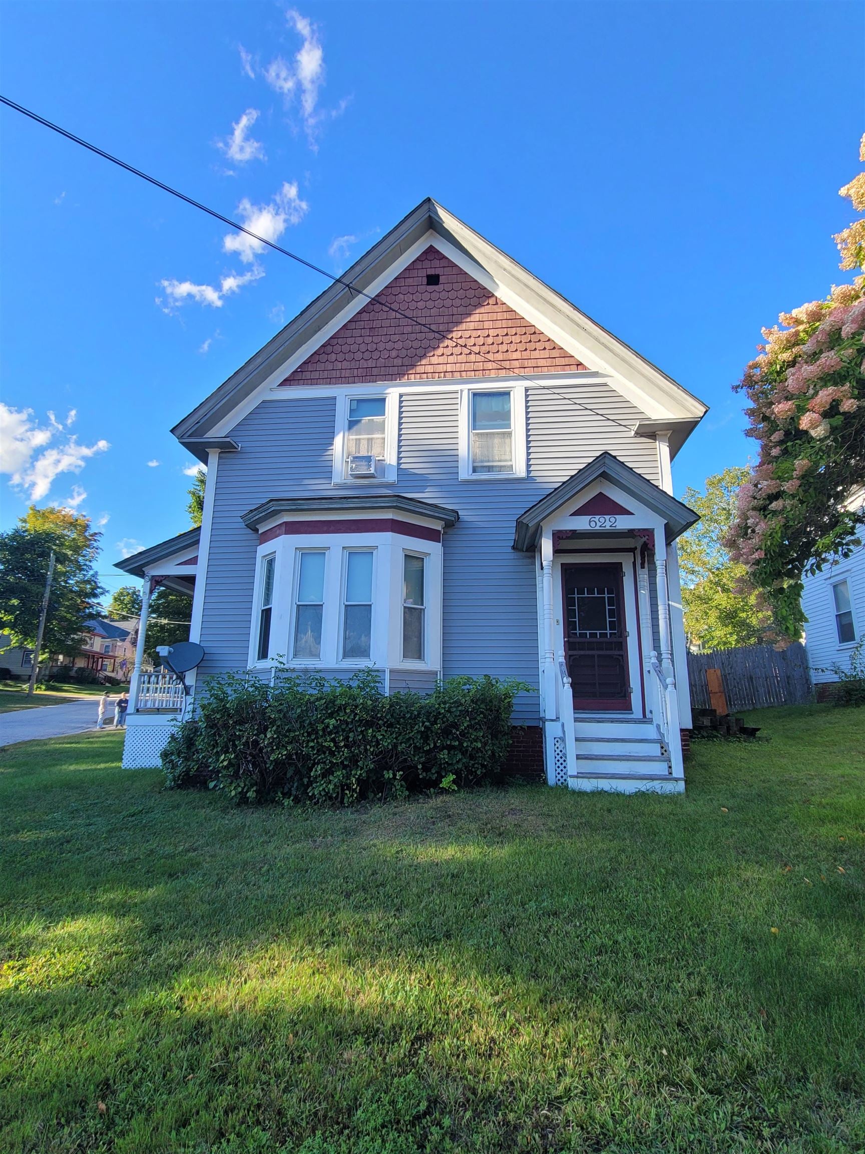622 Central Street