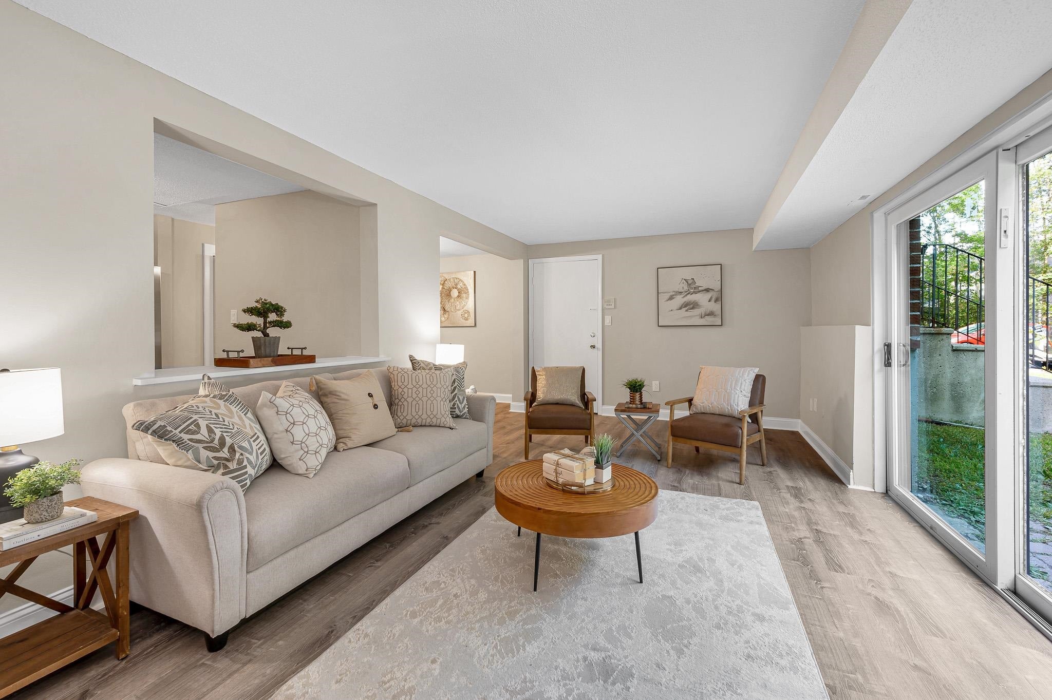 6 Brookside Drive 4