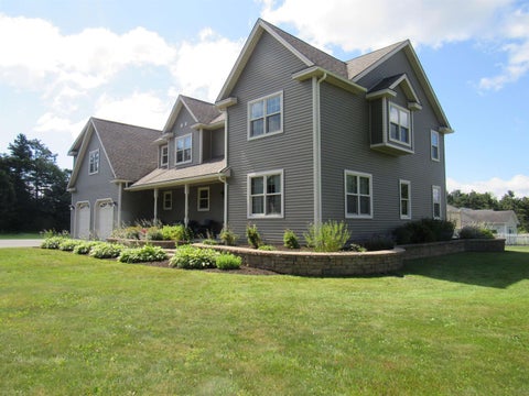 Photo of 1030 Mount Vernon Street, Derby, VT 05829 (MLS # 5101313)