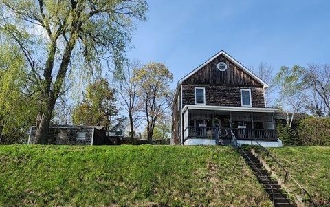 5 Guilmette Street, Berlin, NH 03570 - #: 5089573