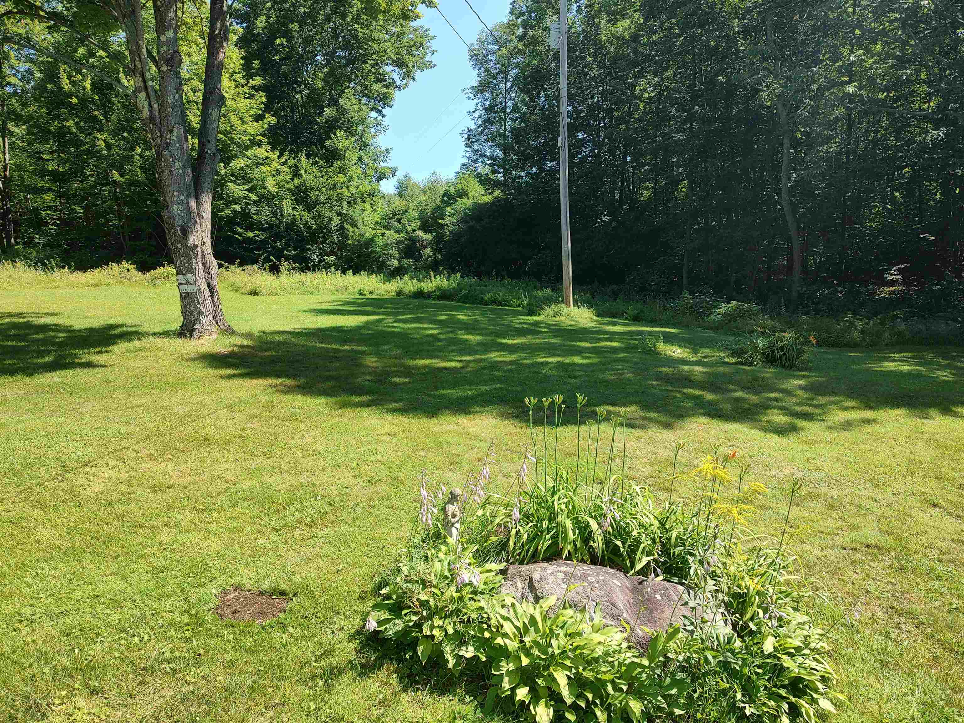 1608 Braintree Hill Road