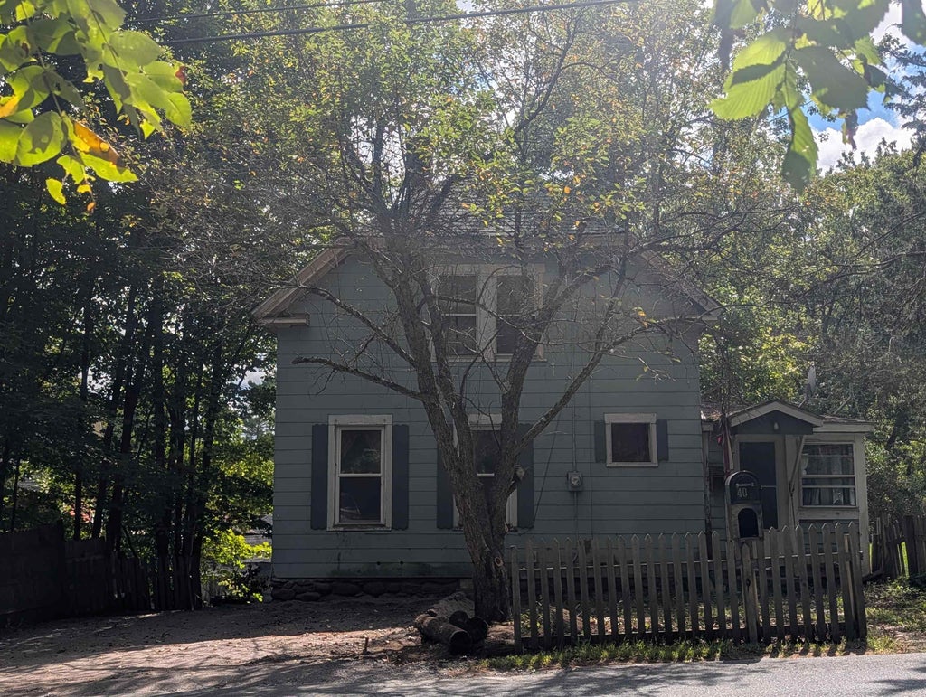 Photo of 40 Blueberry Ridge Road, Newport, NH 03743 (MLS # 5106911)