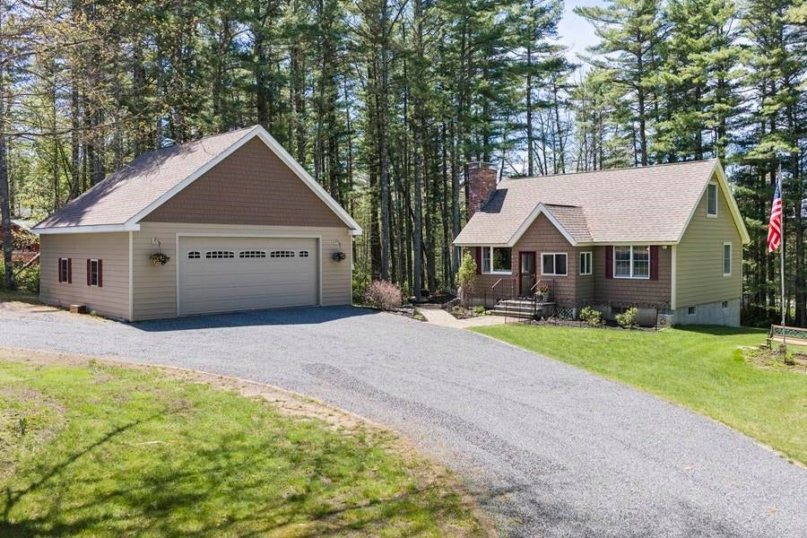 Photo of 34 Tall Pine Road, Moultonborough, NH 03254 (MLS # 5089556)