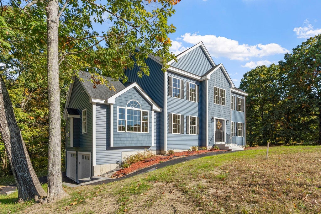 Photo of 22 Benoit Avenue, Pelham, NH 03076 (MLS # 5090406)
