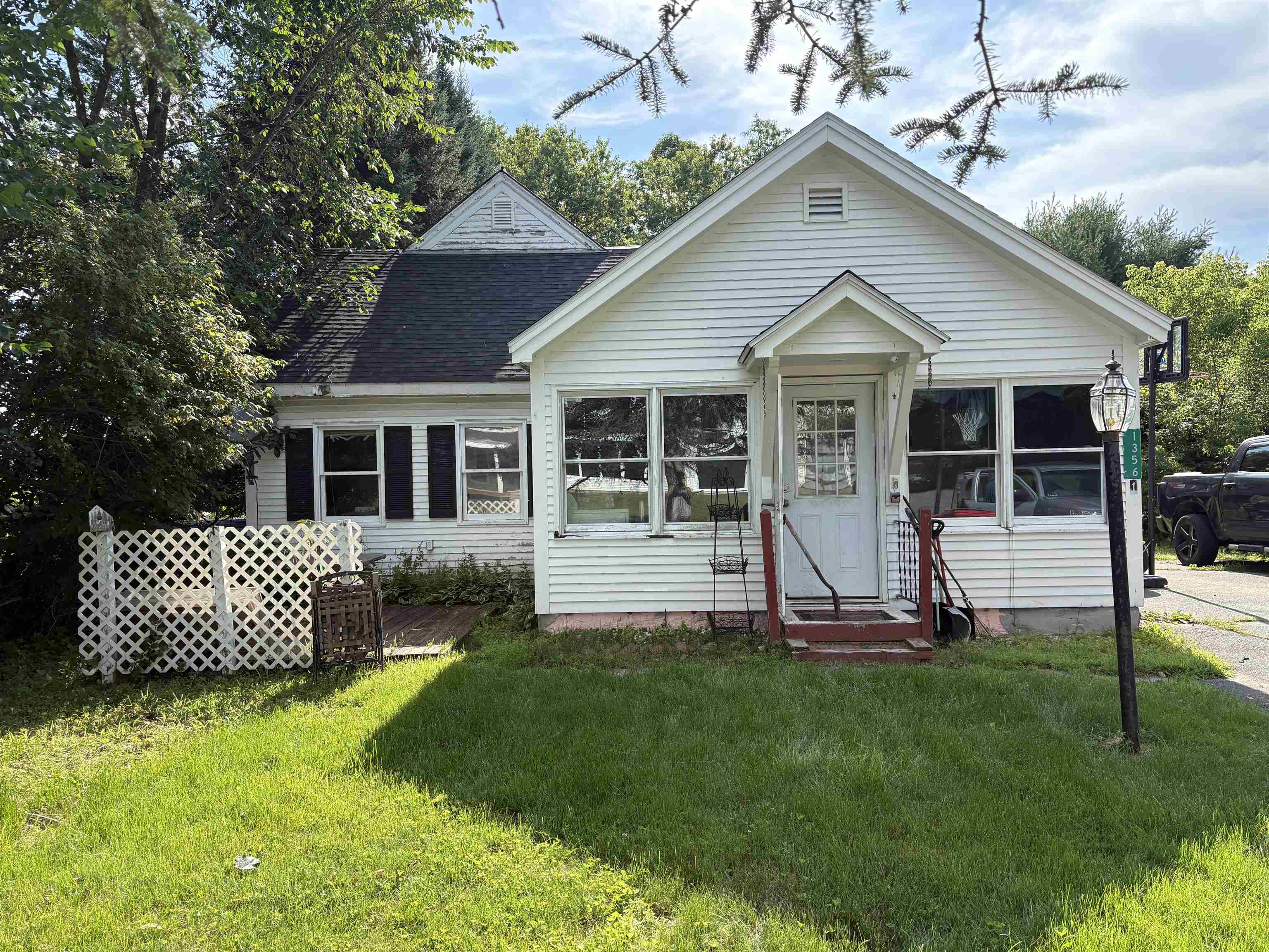 1356 Back Center Road