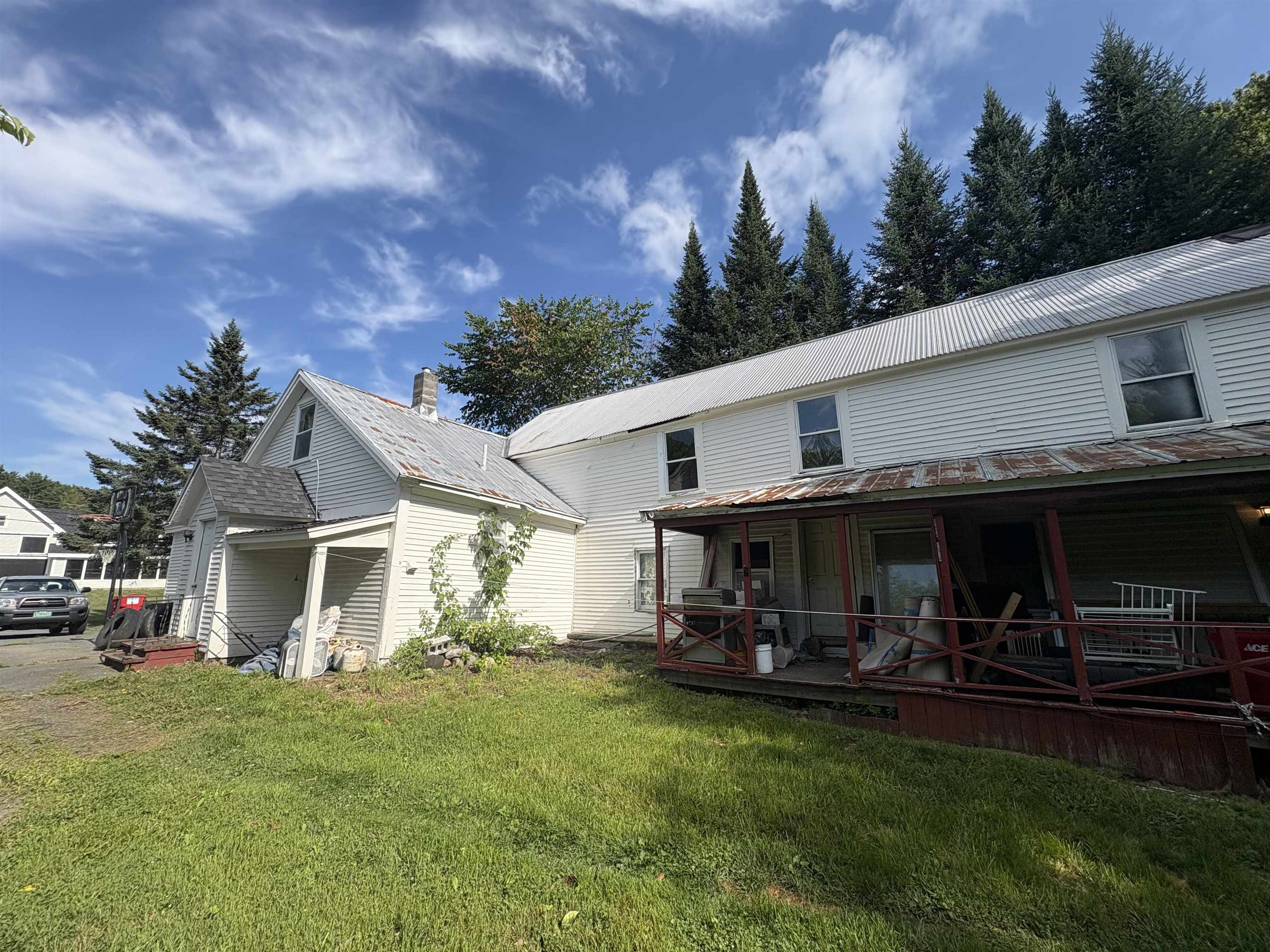 1356 Back Center Road
