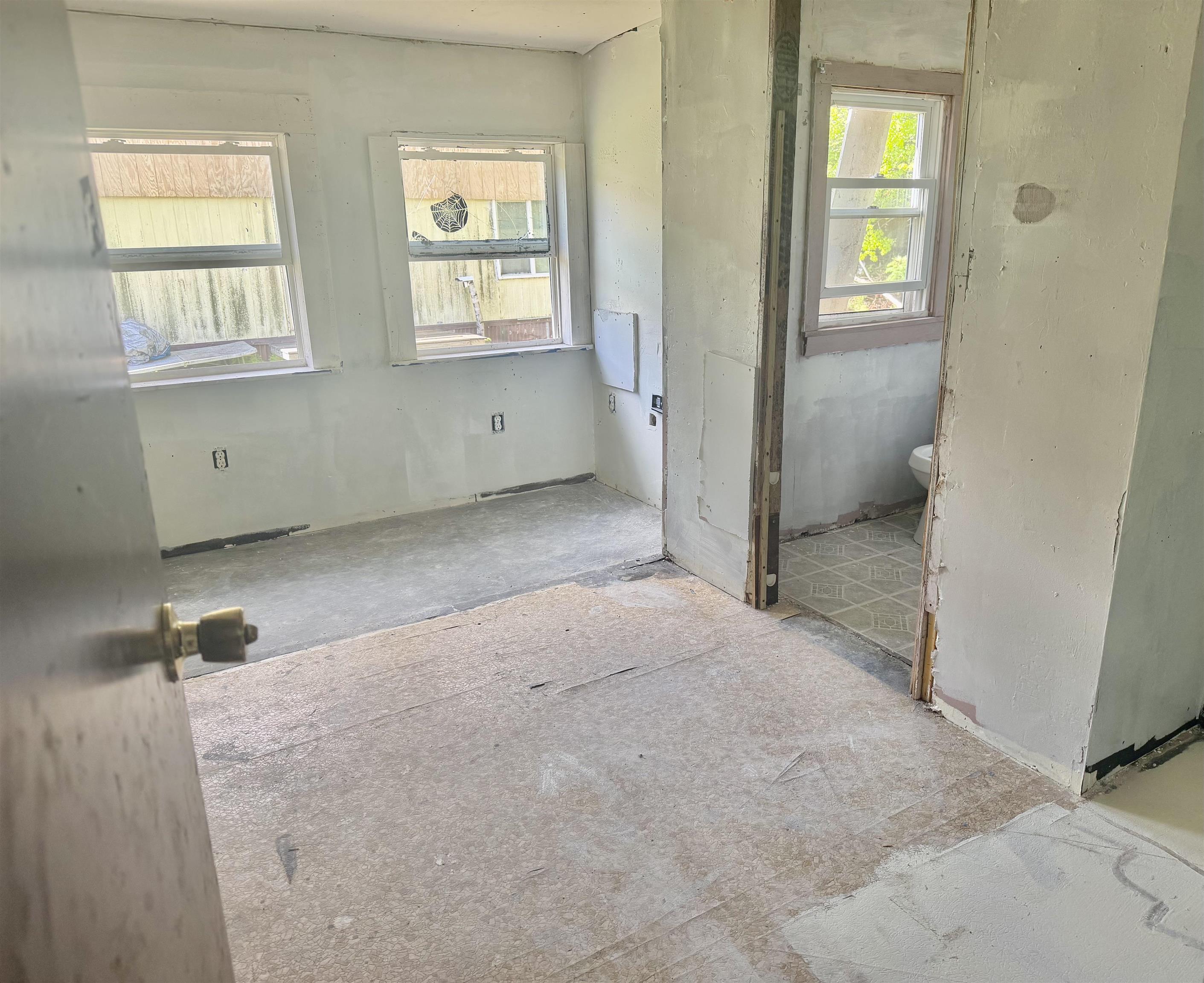 215 Riverside Drive 14 B