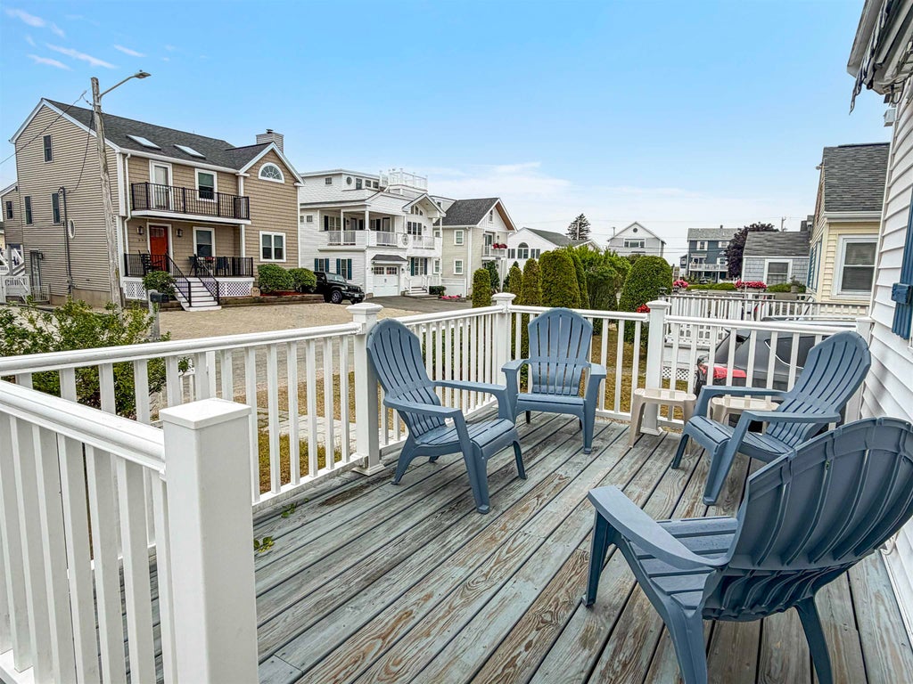 Photo of 19 Plymouth Street, Hampton, NH 03842 (MLS # 5108550)