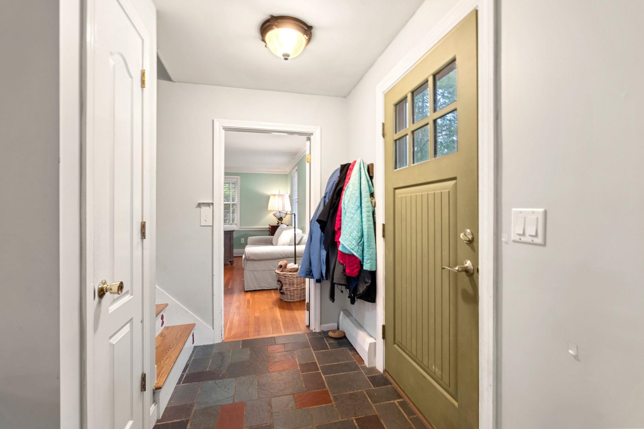 24 Hitching Post Lane