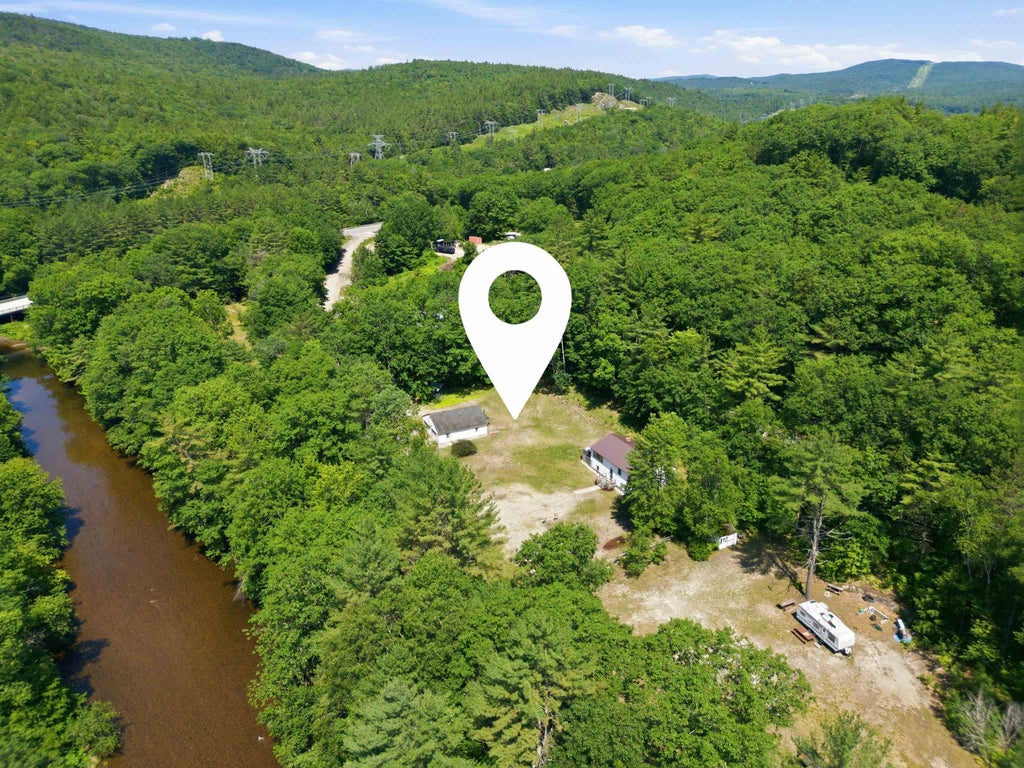 Photo of 39 Bullseye Curve Road, Wentworth, NH 03282 (MLS # 5109189)