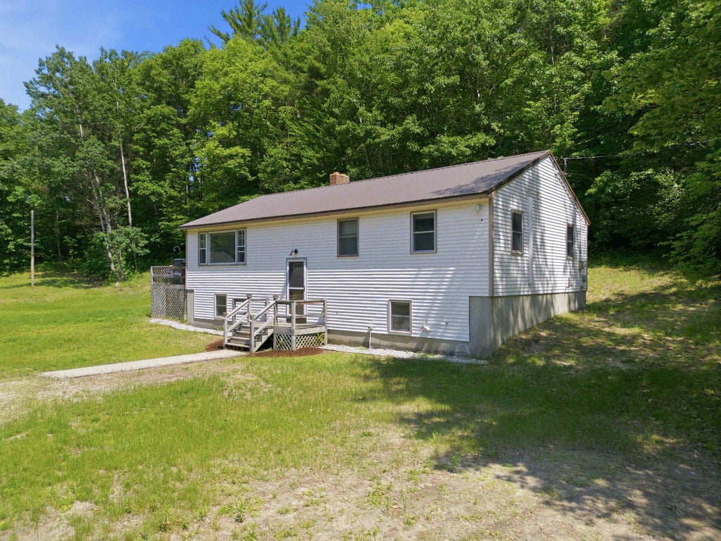 Photo of 39 Bullseye Curve Road, Wentworth, NH 03282 (MLS # 5109189)