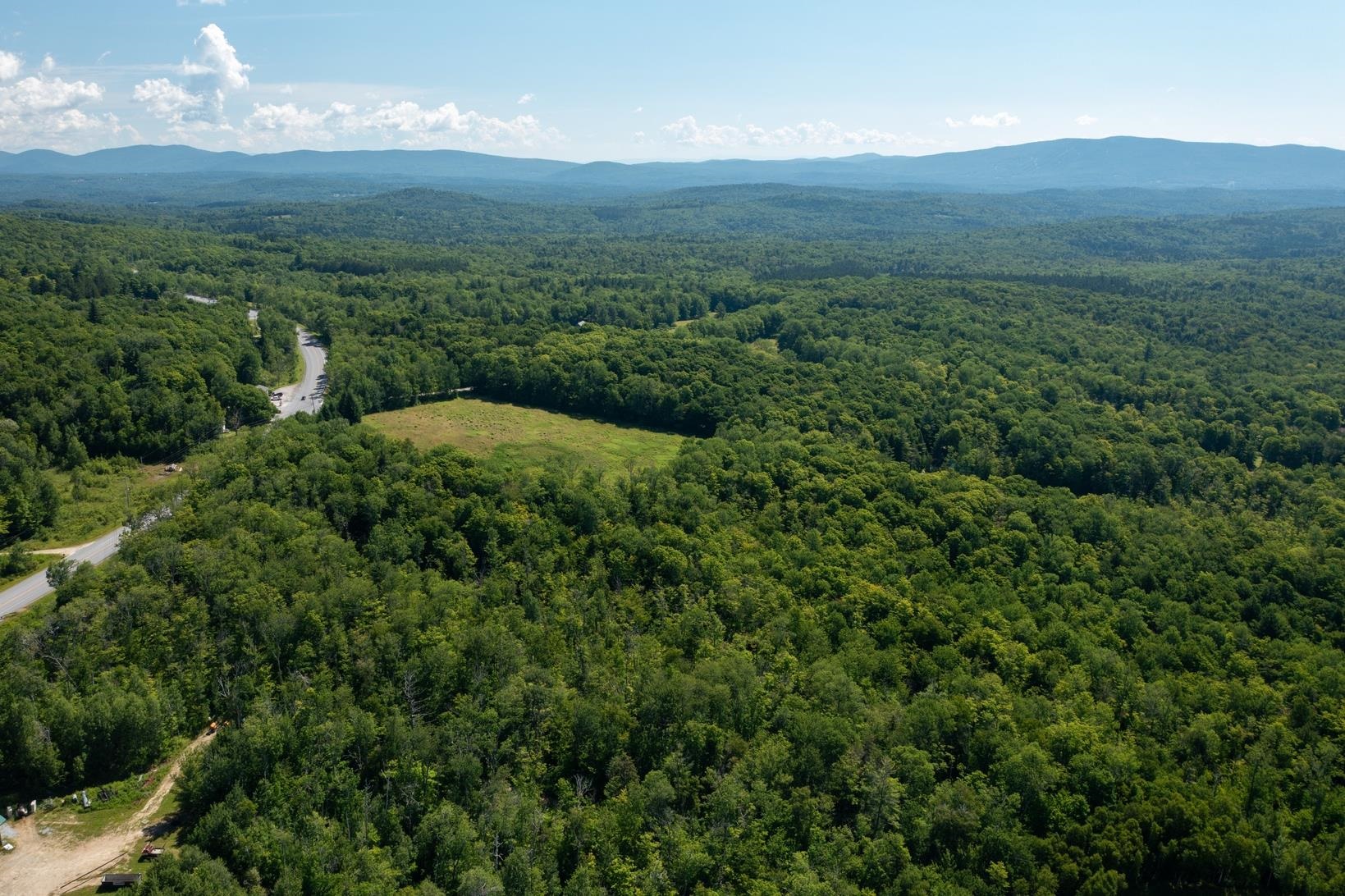 00 VT Route 11 - Photo 2