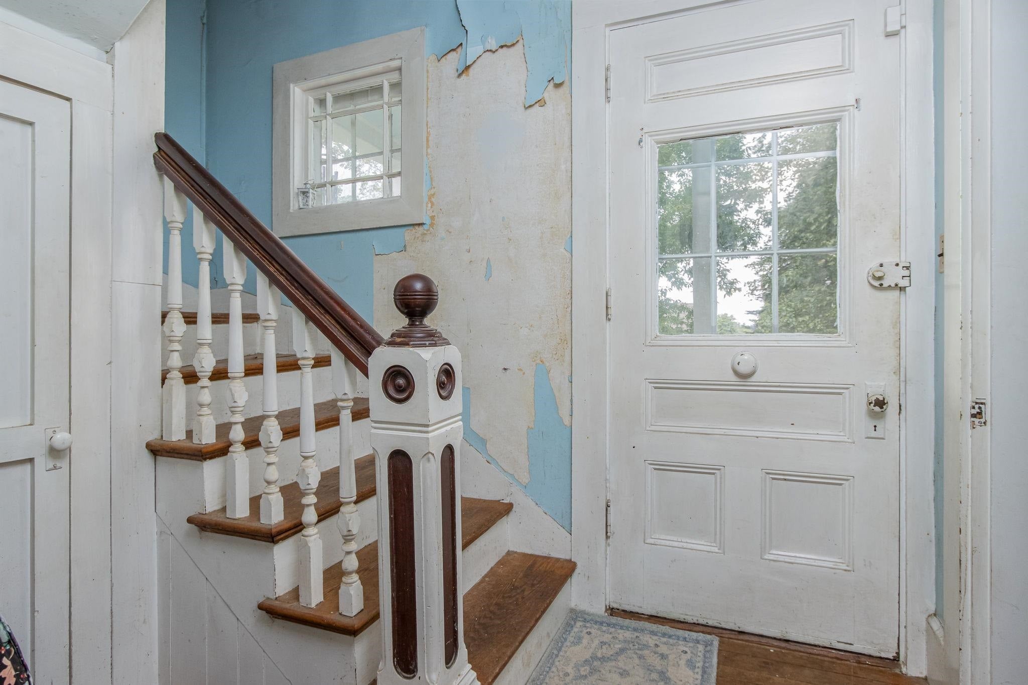 178 South Hill Road