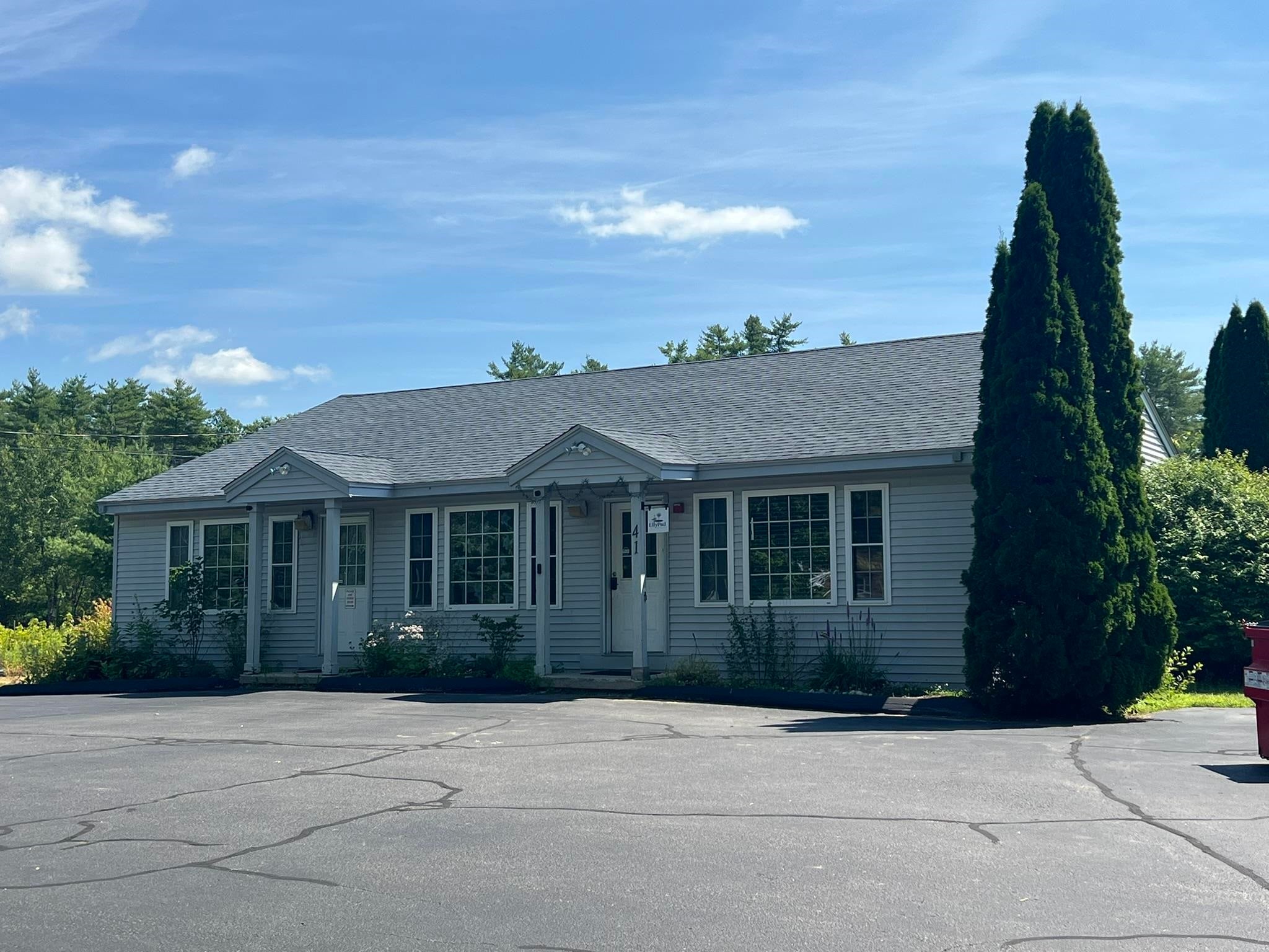 41 Commerce Way