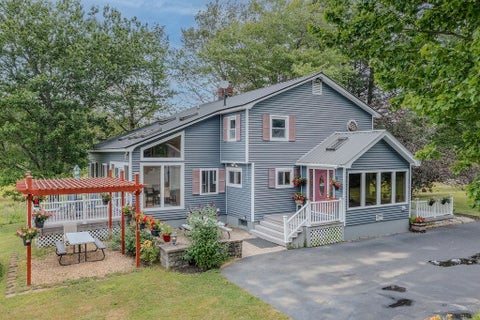 Photo of 140 Mountain View Road, Deerfield, NH 03037 (MLS # 5090845)