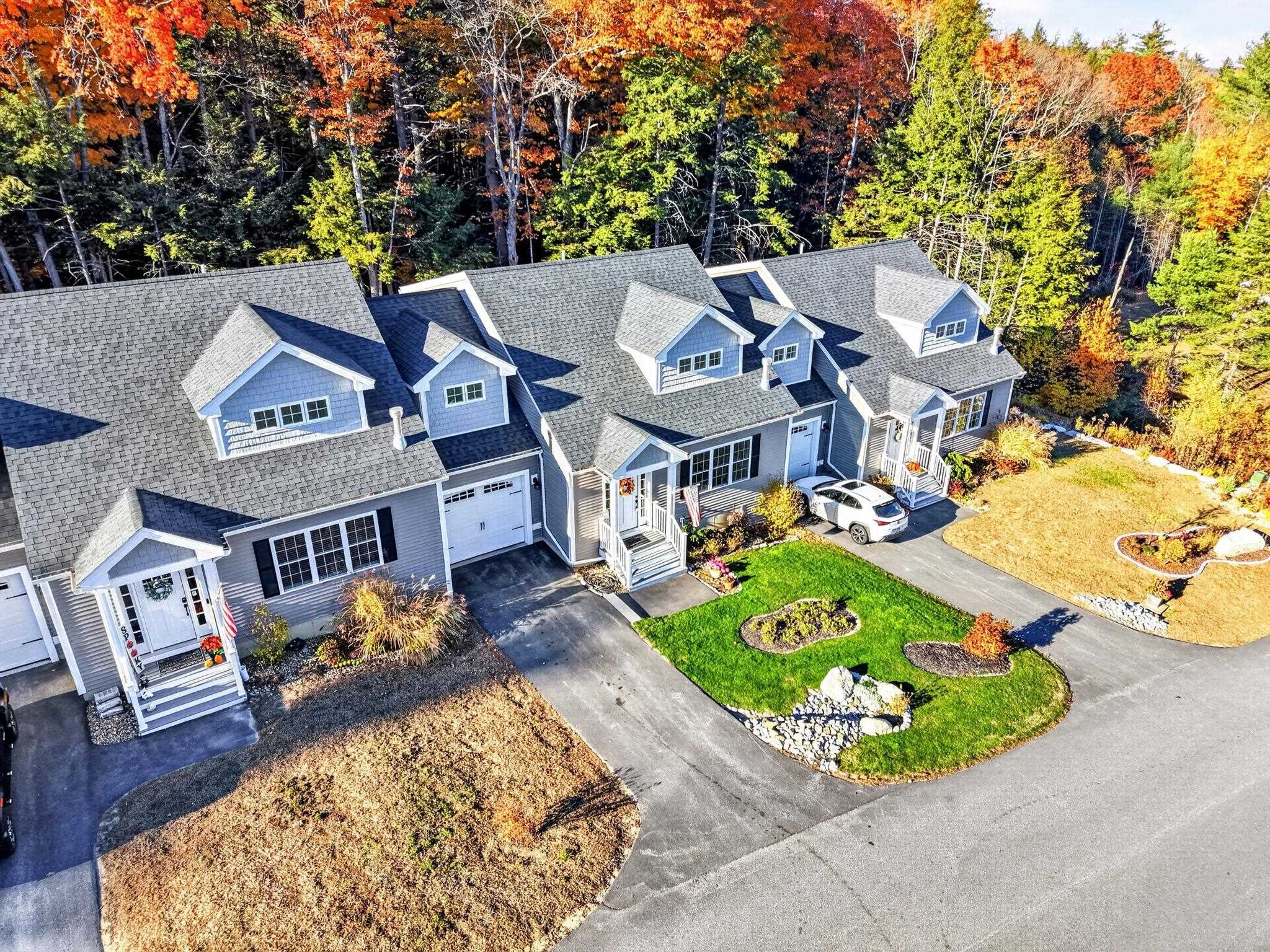 33 Brook Hill