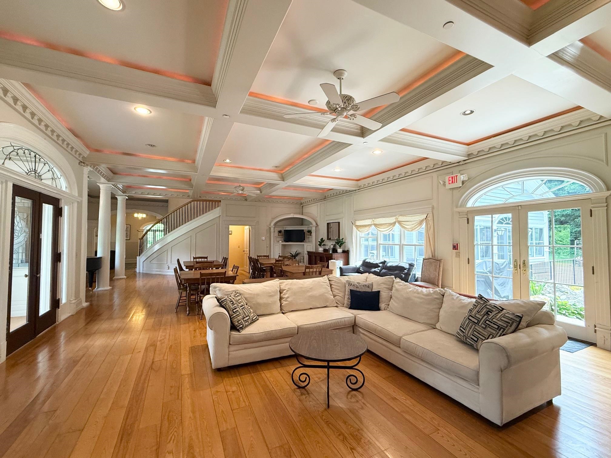 83 Maple Street