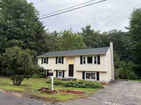 Photo of 17 Power Street, Raymond, NH 03077 (MLS # 5097764)