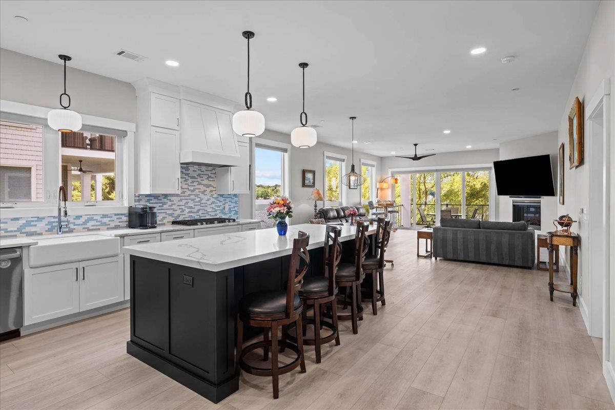 1332 Union Avenue 4 (2nd Floor)
