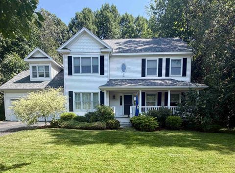 Photo of 54 Muirfield Road, Burlington, VT 05408 (MLS # 5101834)