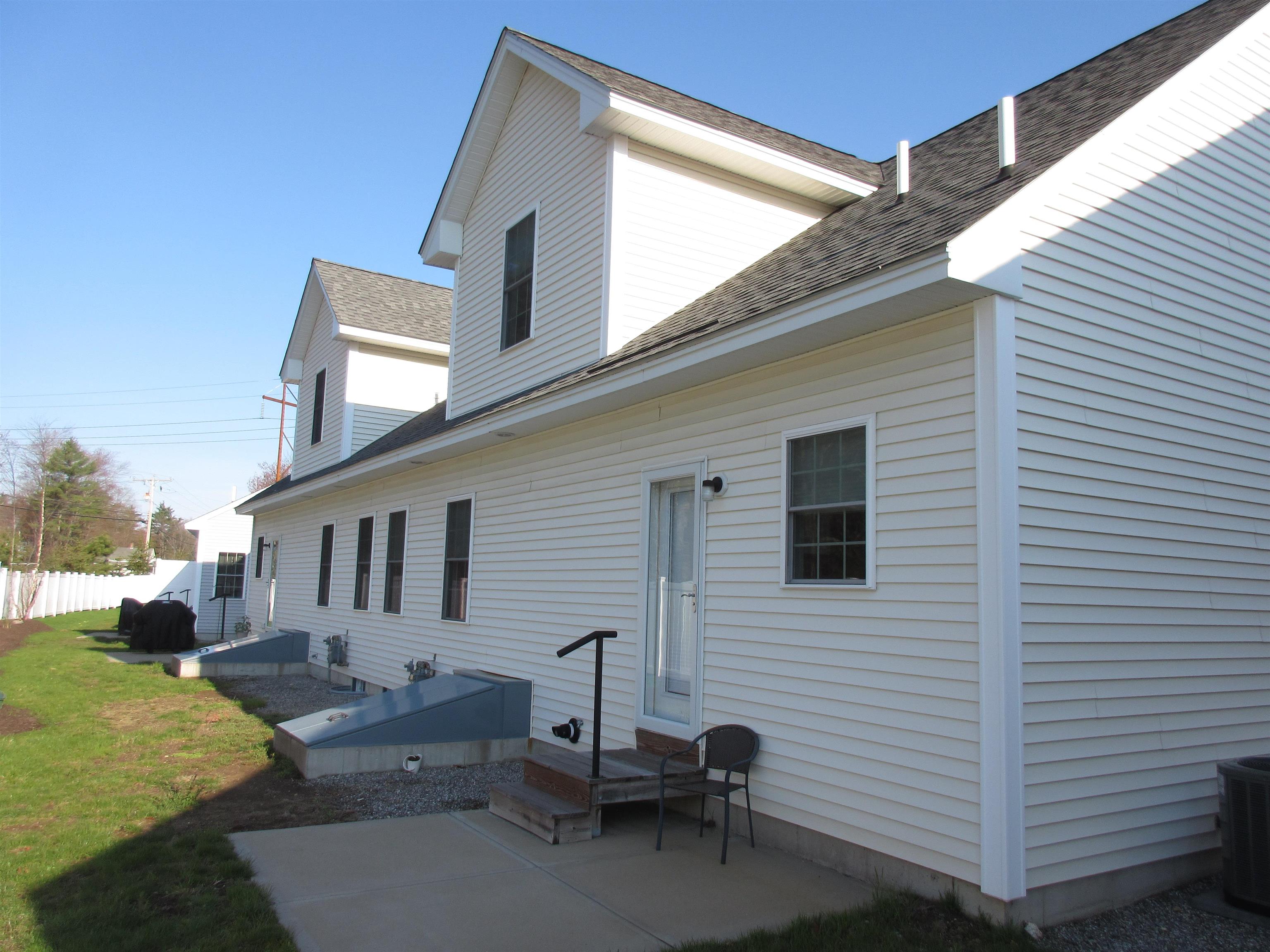 14A Angel Point Circle A