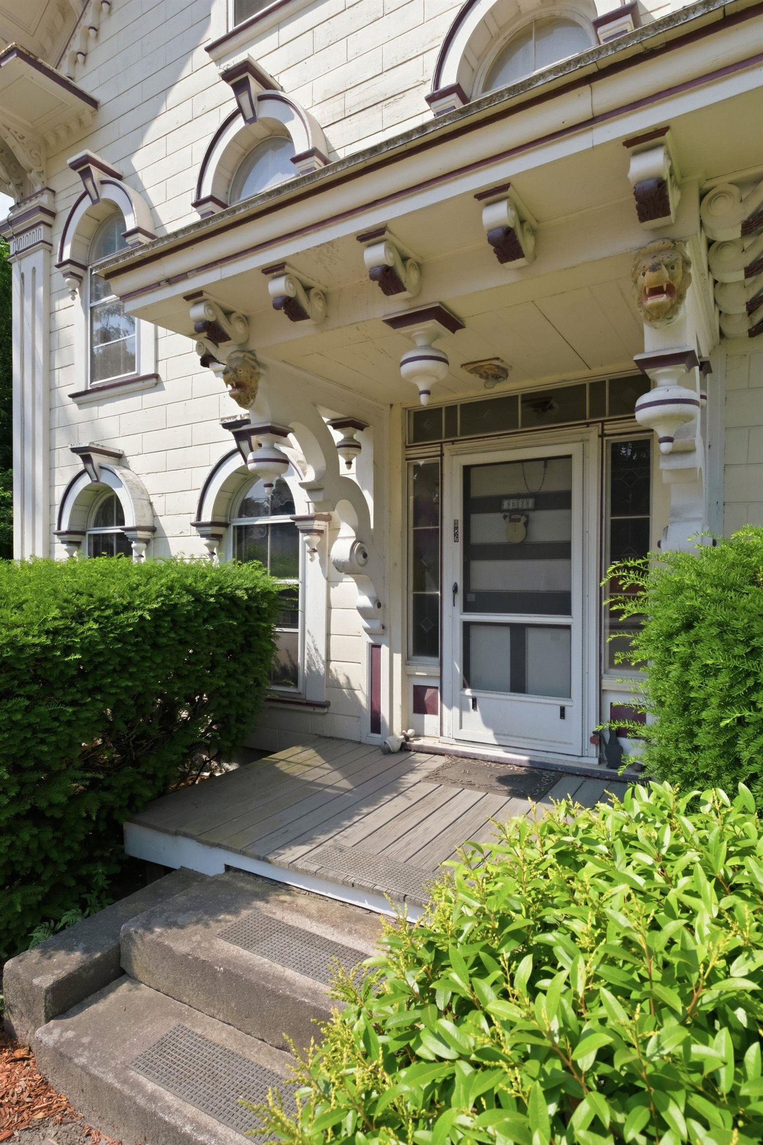 386 Pembroke Street