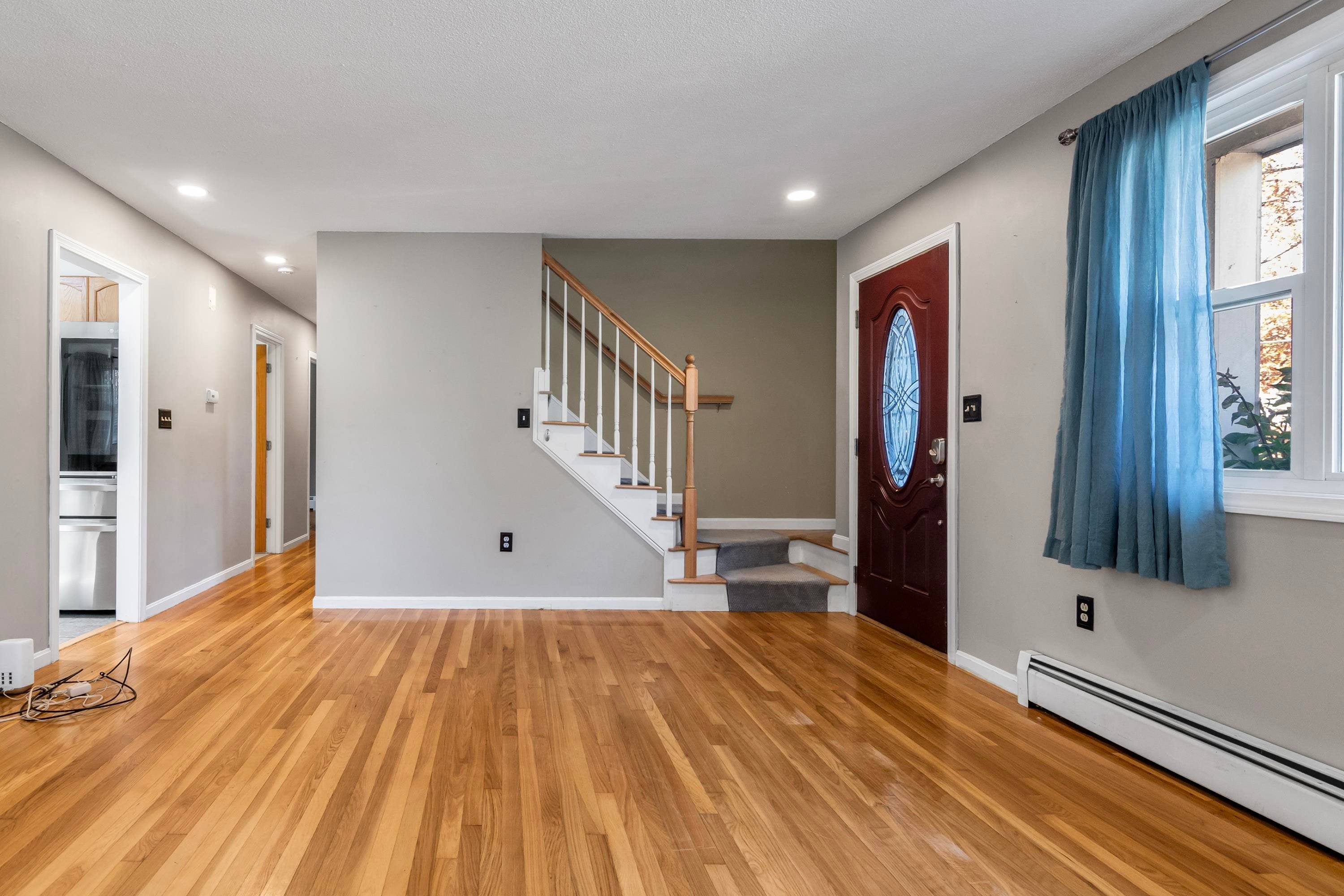 21 Crestwood Circle