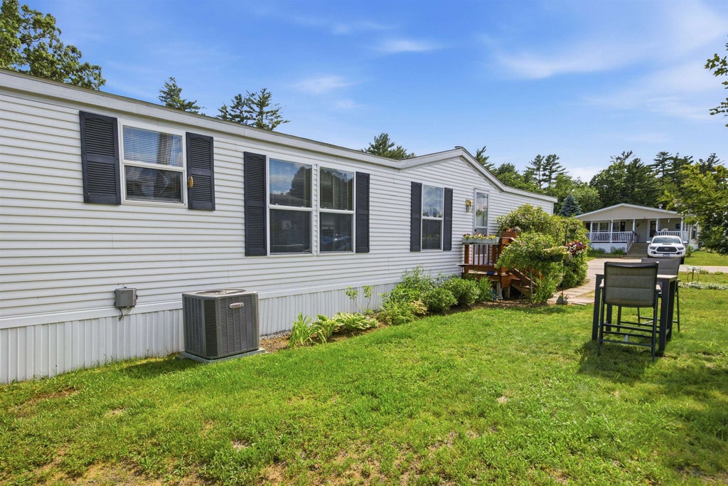 Photo of 37 Circle Drive, Belmont, NH 03220 (MLS # 5102046)
