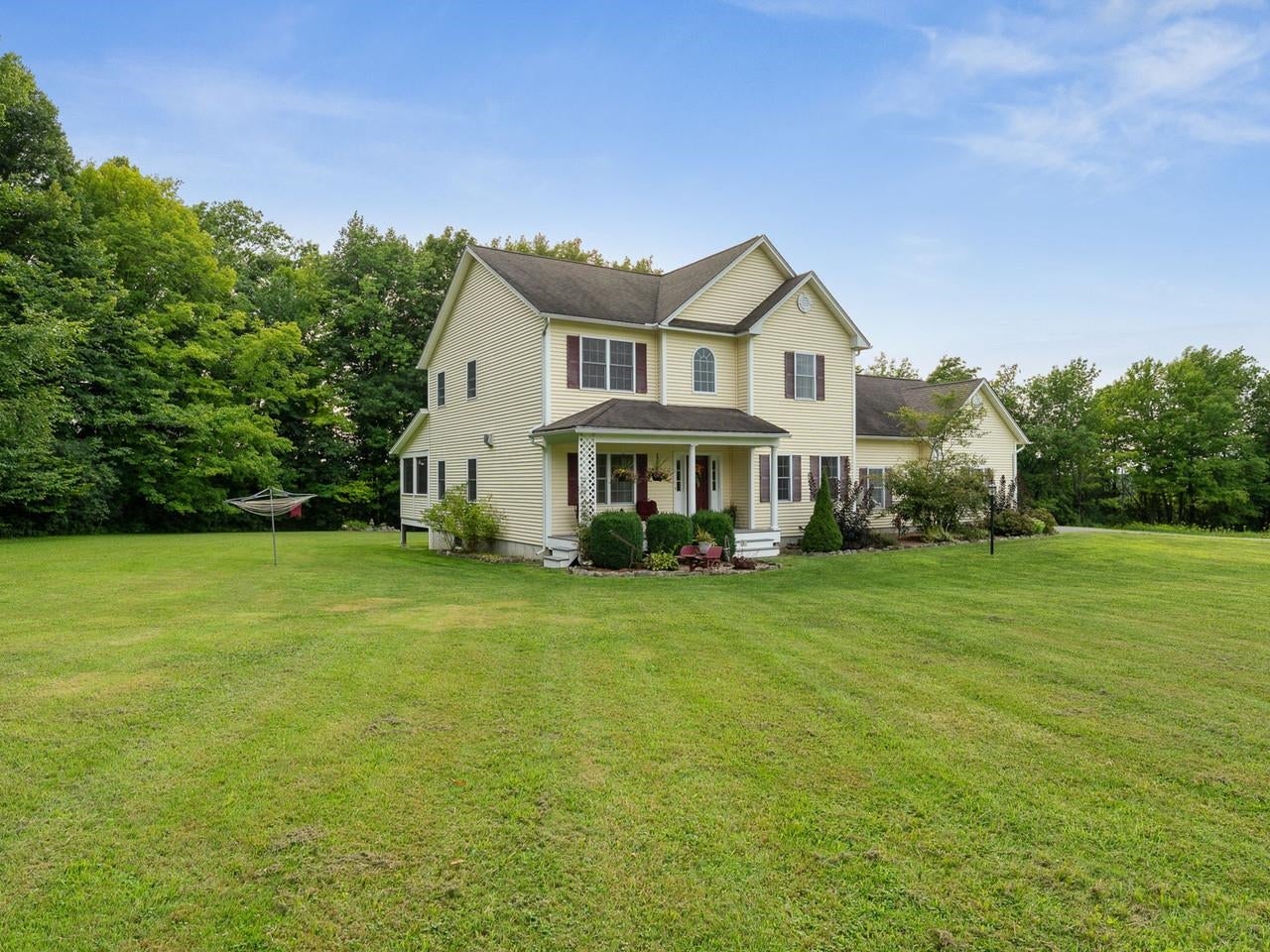506 Hickory Place