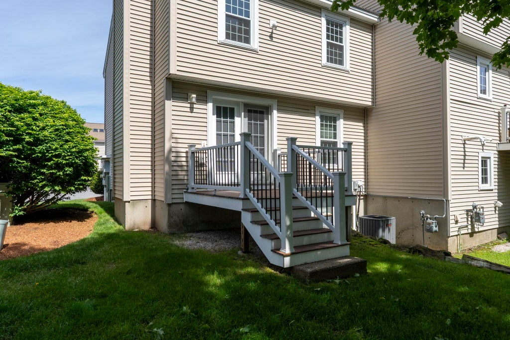 Photo of 11 Sundown Drive #D, Derry, NH 03038 (MLS # 5092604)