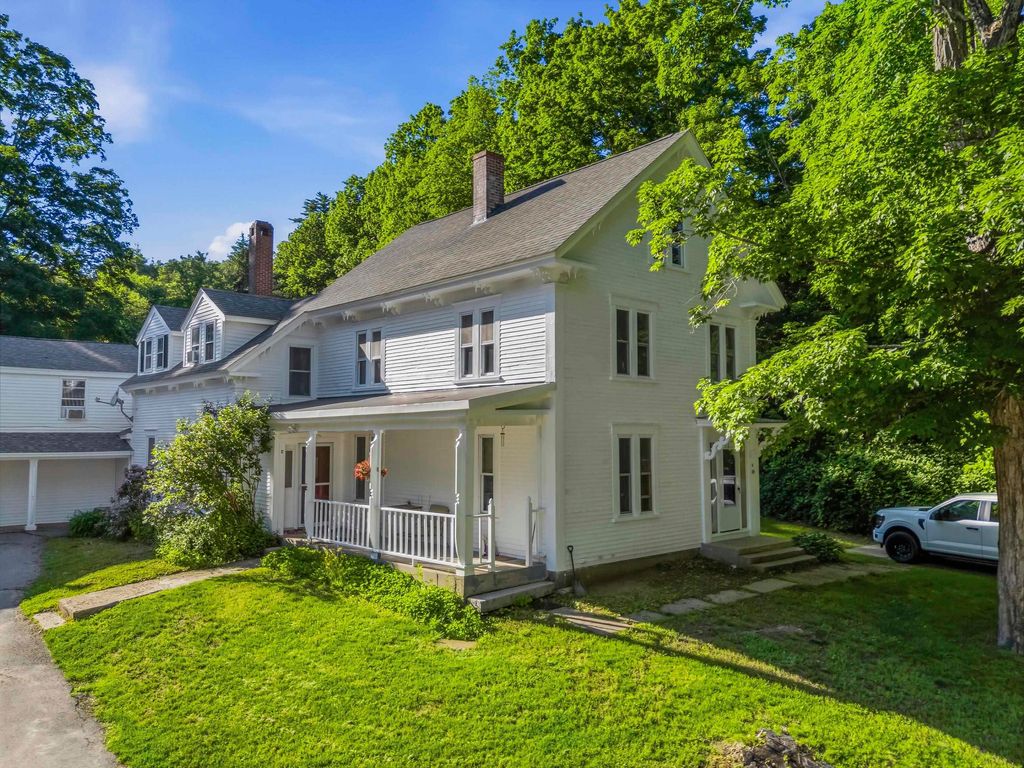 Photo of 7 Berry Road, Nottingham, NH 03290 (MLS # 5093512)