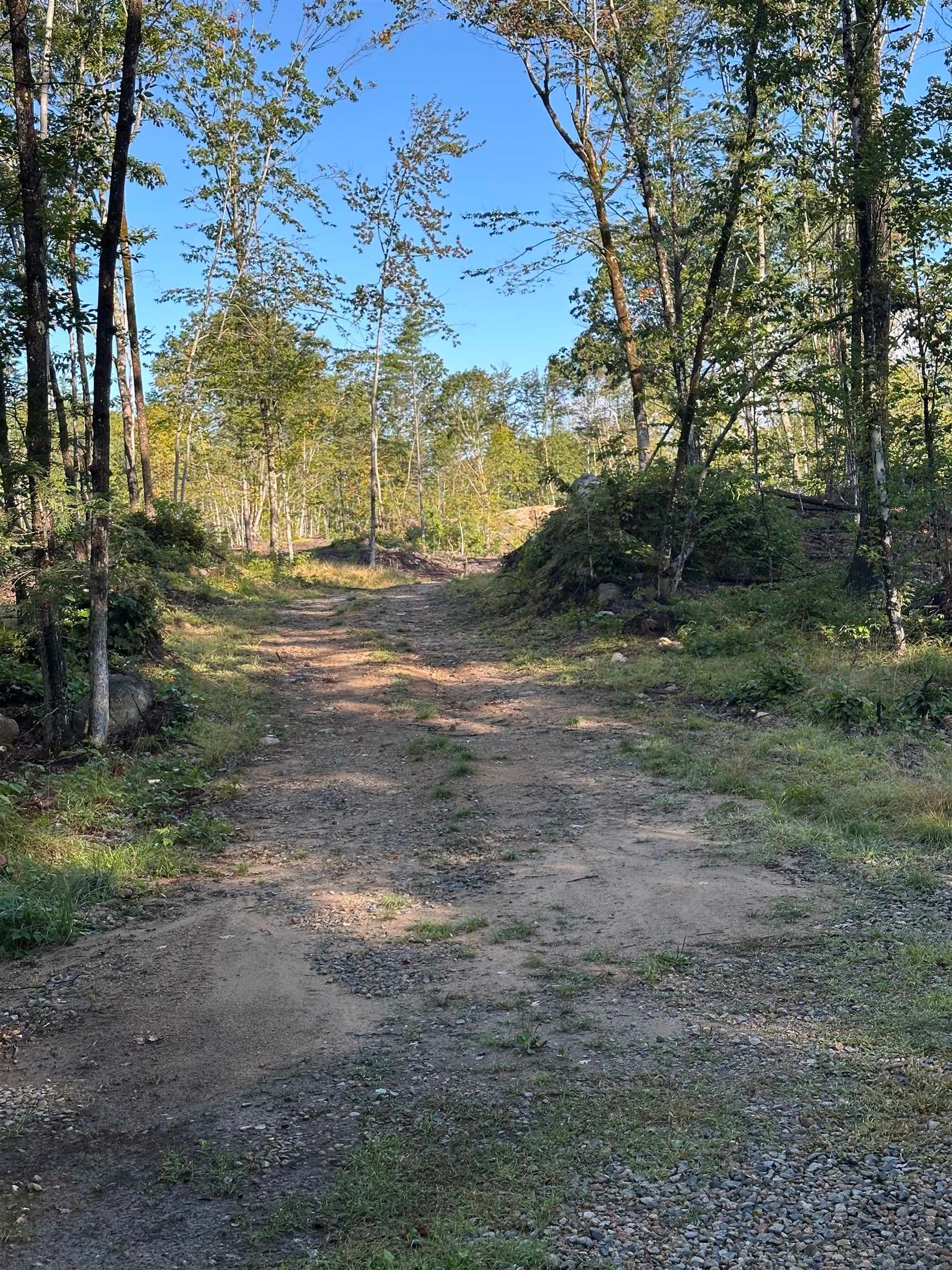 00 Valley Road