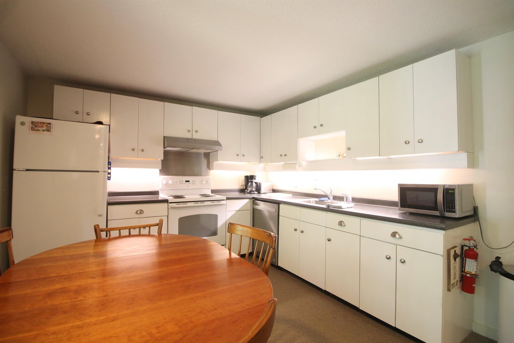 Photo of 18 Davos Way #15, Waterville Valley, NH 03215 (MLS # 5107812)