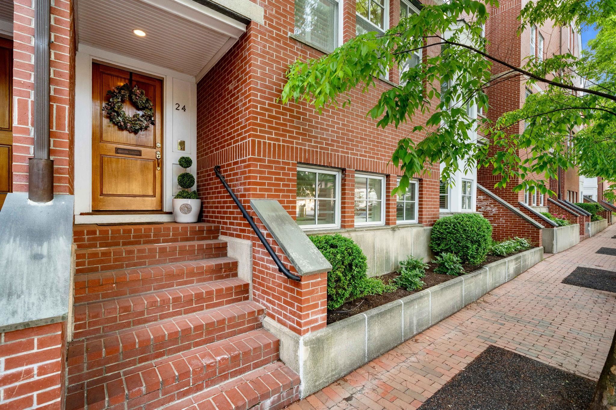 24 Porter Street