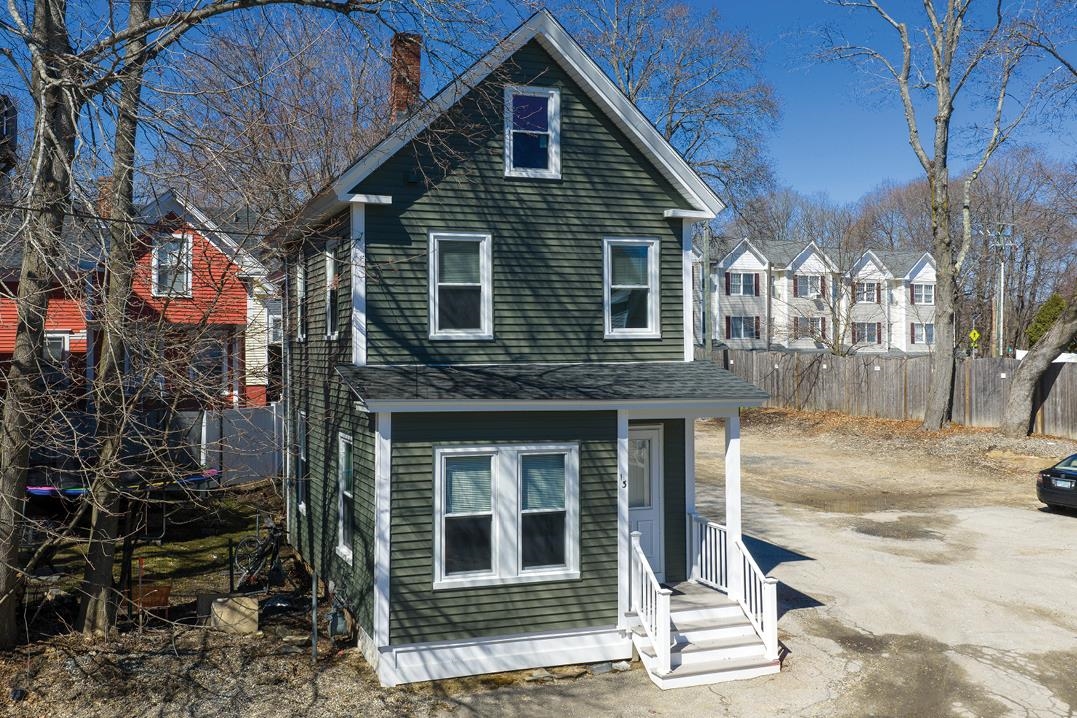 7-13 Belknap Street