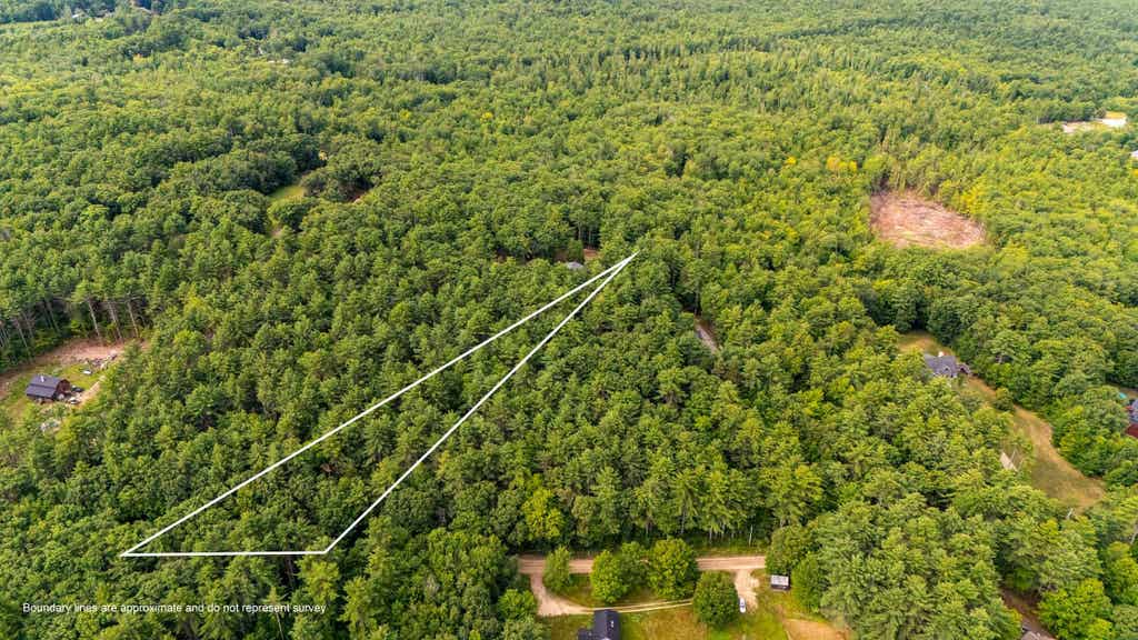 Photo of 26 Davis Hill Road, Conway, NH 03813 (MLS # 5100796)