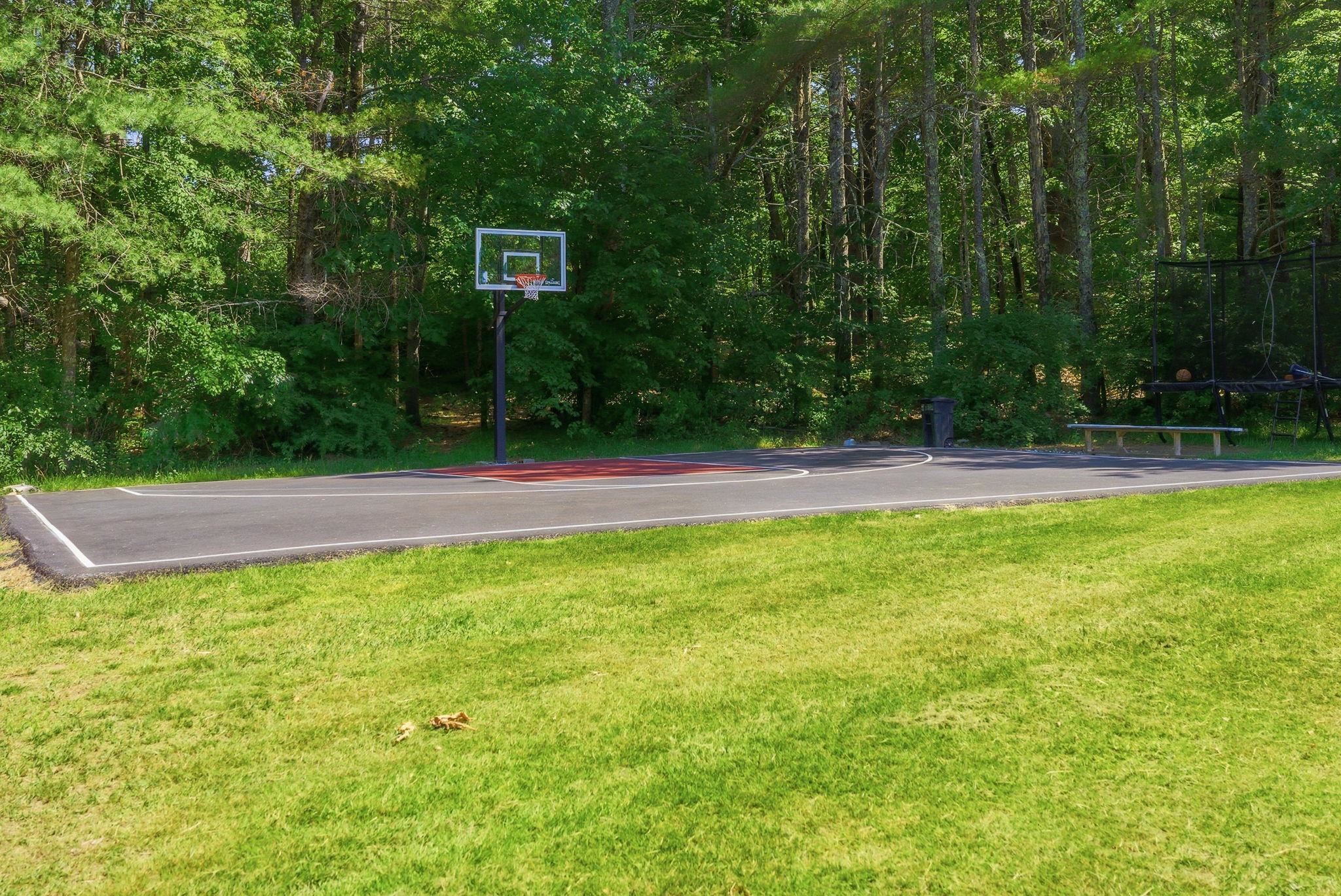 20 Cobbetts Pond Road