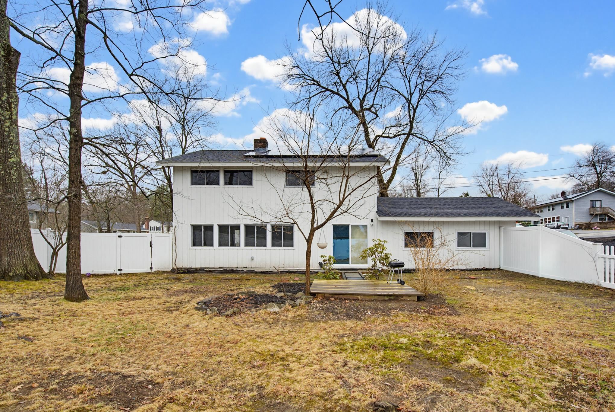 10 Weymouth Drive