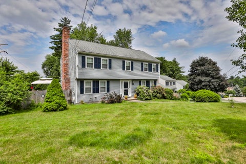 Photo of 4 Spindlewick Drive, Nashua, NH 03062 (MLS # 5095597)