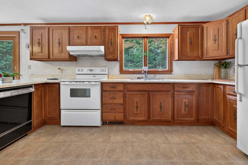 Photo of 535 Prospect Street, Franklin, NH 03235 (MLS # 5108643)
