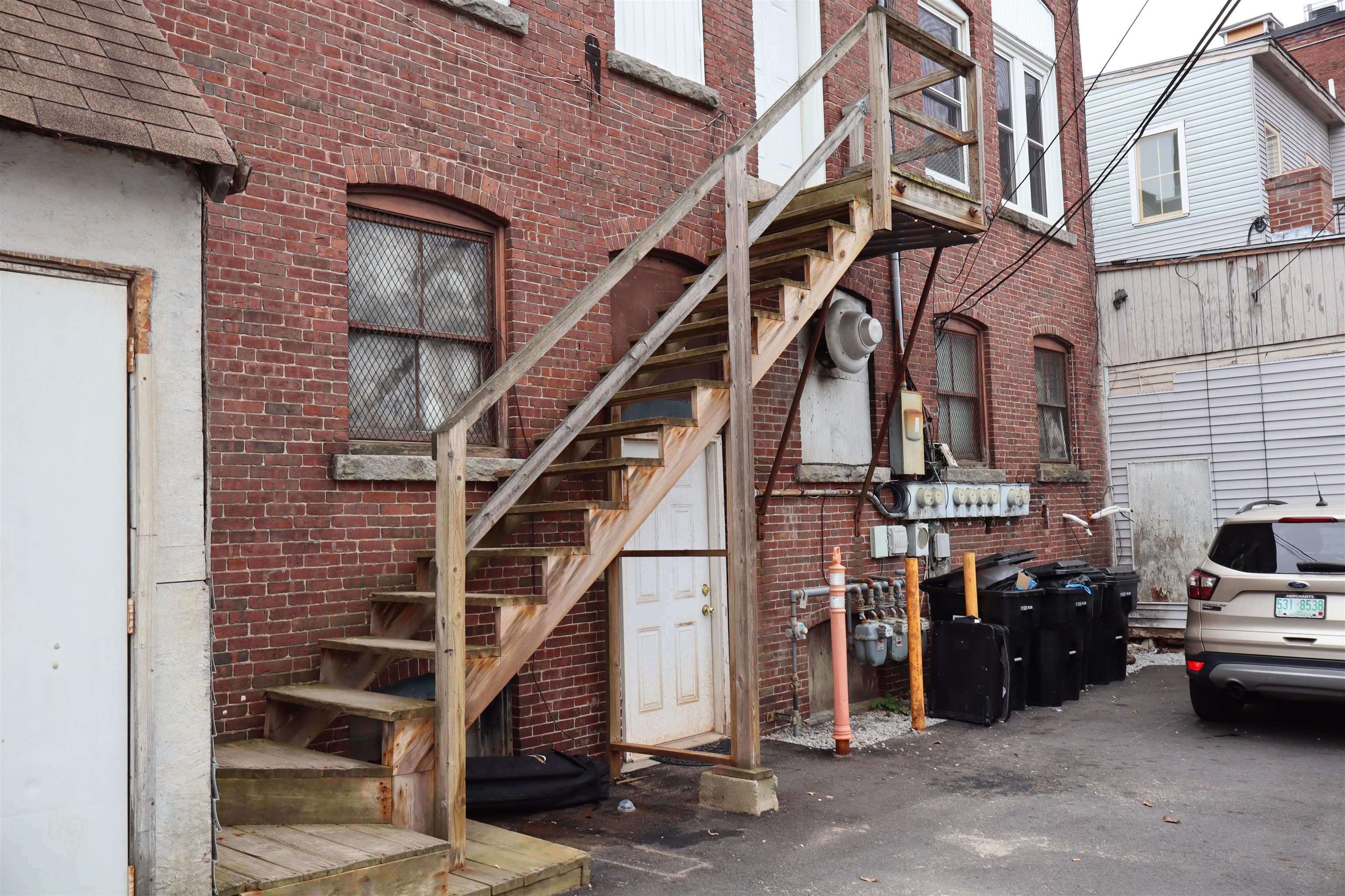416 Central Street