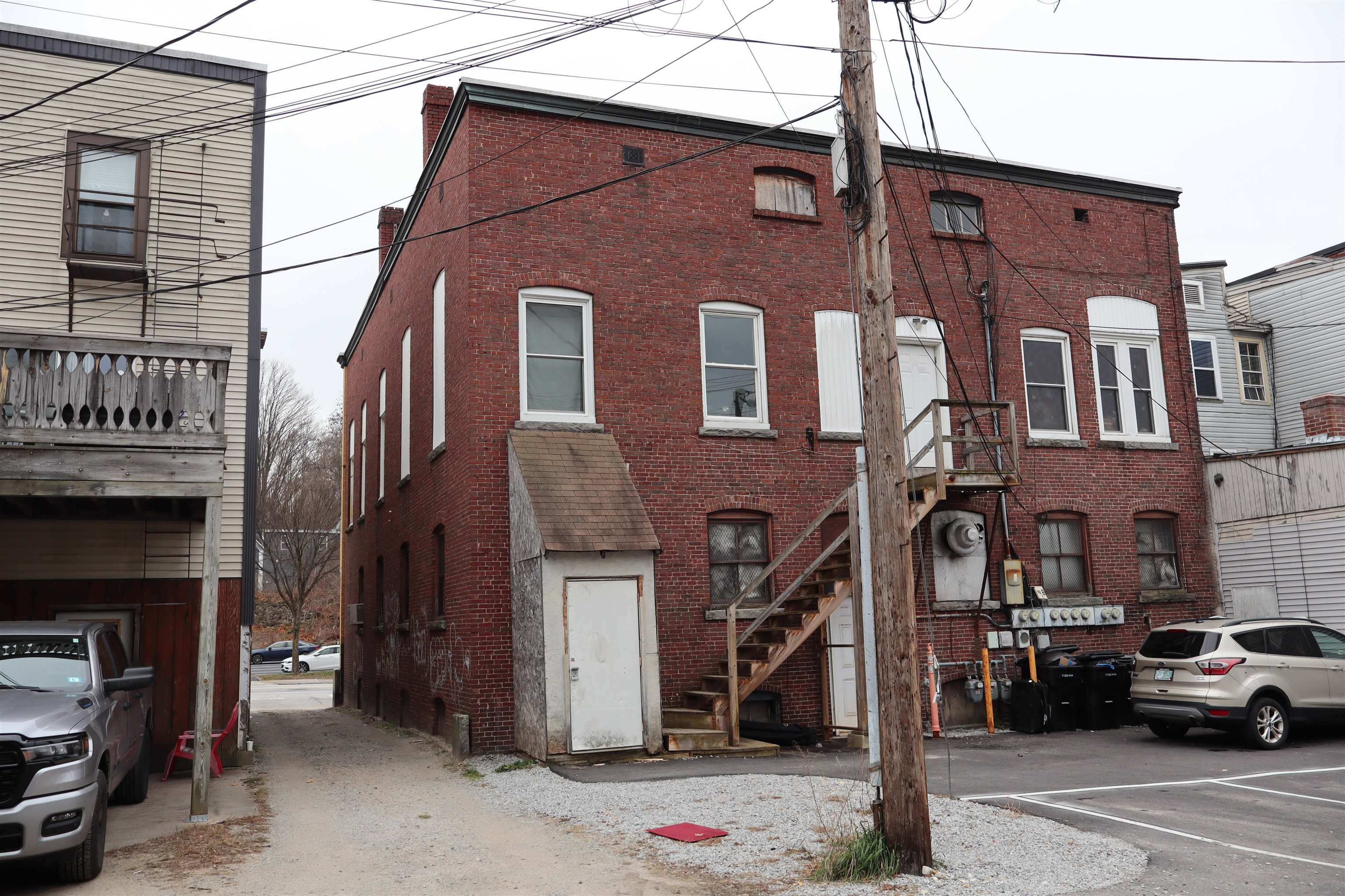 416 Central Street