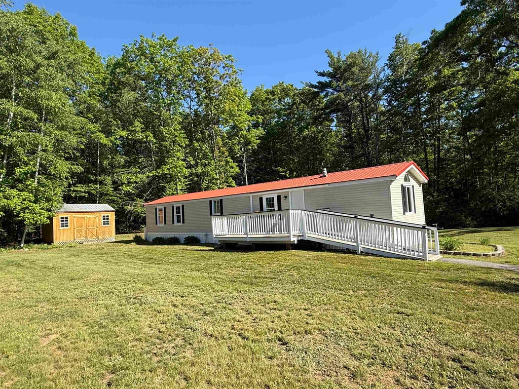 Photo of 21 Valley Drive, Belmont, NH 03220 (MLS # 5093204)