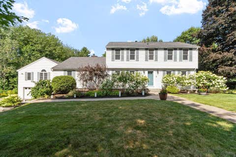 Photo of 19 Randall Lane, Hampstead, NH 03841 (MLS # 5102060)