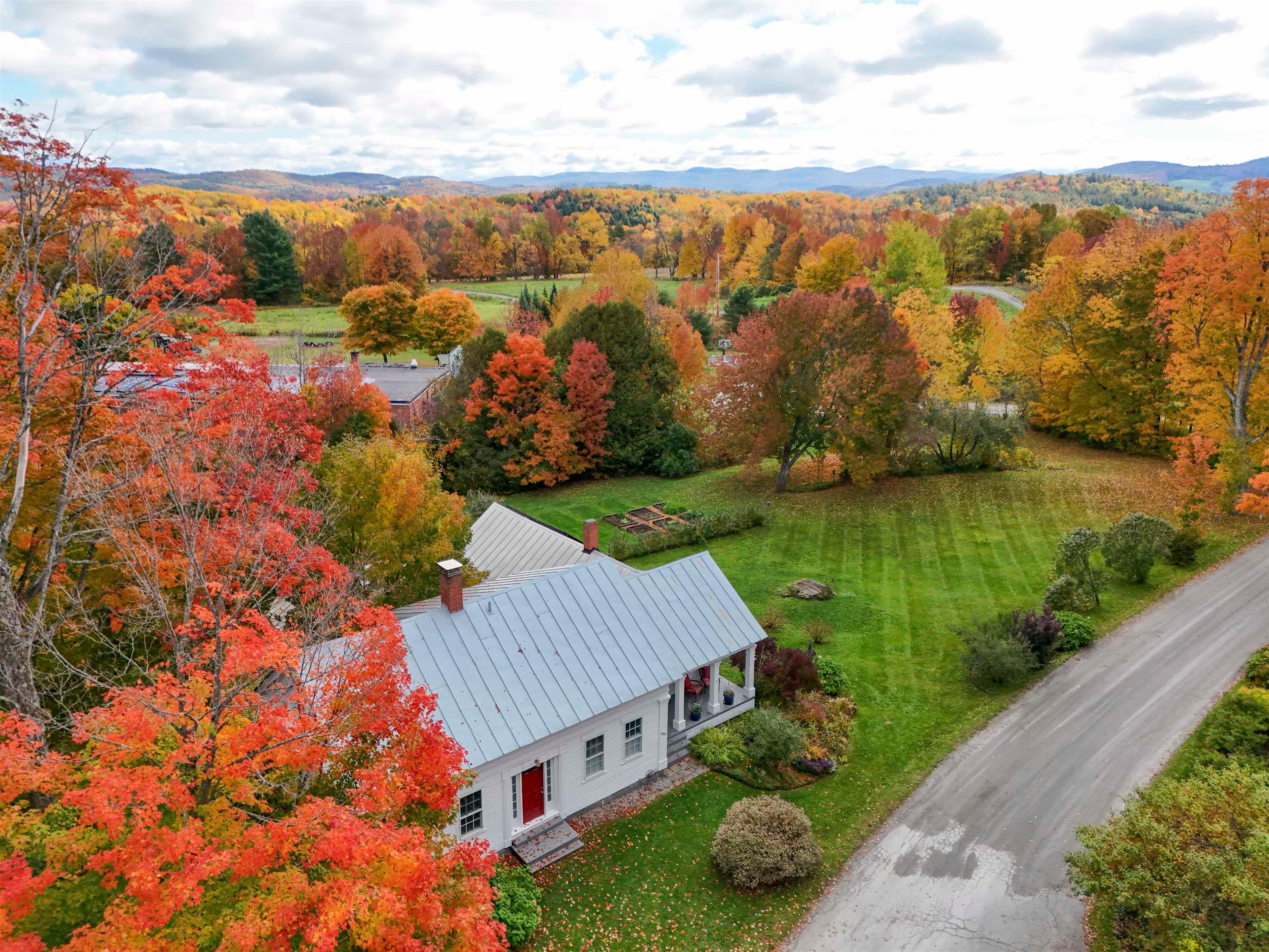 398 Bayley Hazen Road