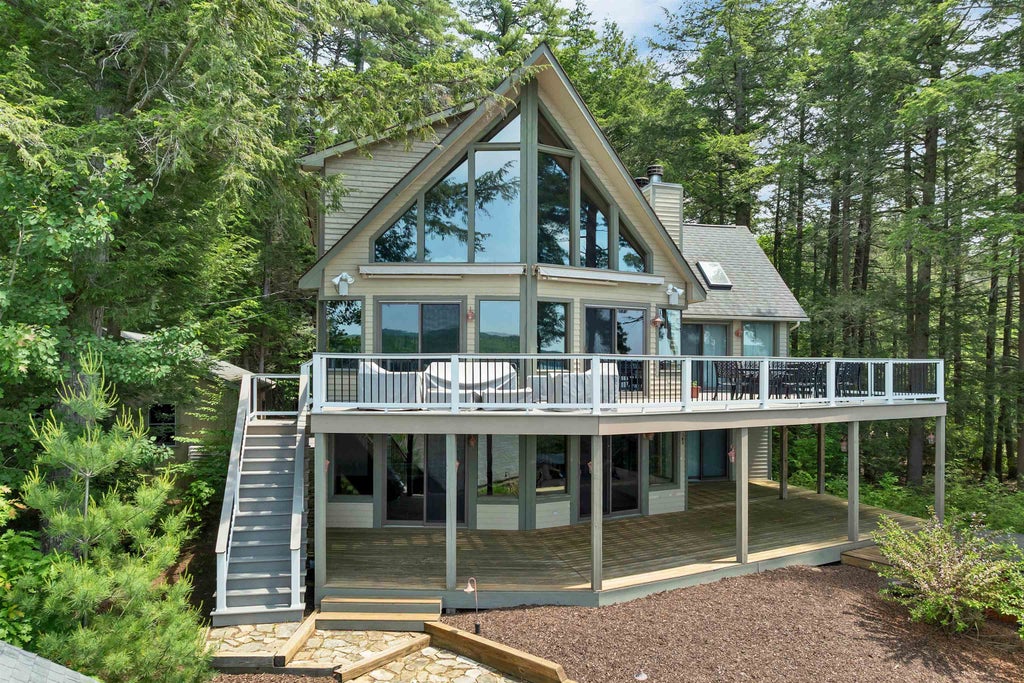 Photo of 101 Eastman Shore Road South RD, Laconia, NH 03246 (MLS # 5094848)