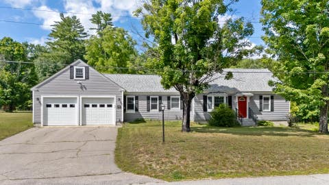 Photo of 18 Kirtland Street, Warner, NH 03278 (MLS # 5104555)