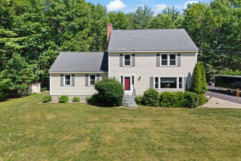 Photo of 924 River Road, Weare, NH 03281 (MLS # 5101062)