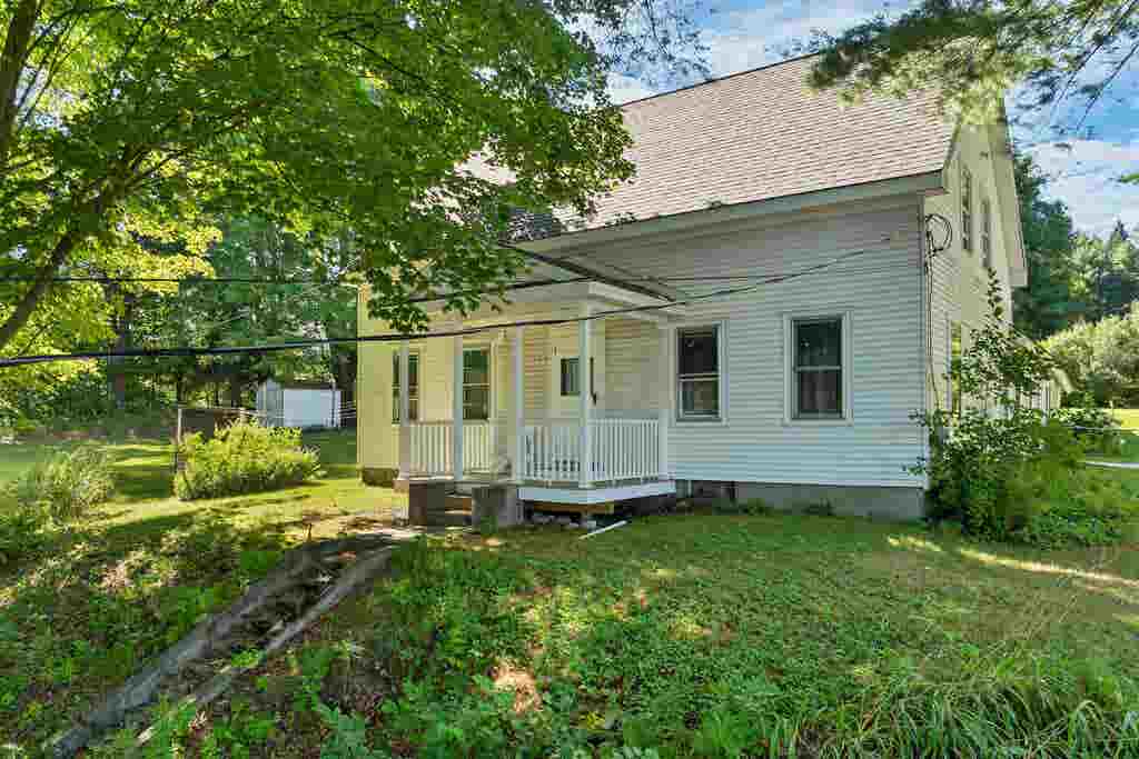 Photo of 169 E Main Street, Tilton, NH 03276 (MLS # 5104353)